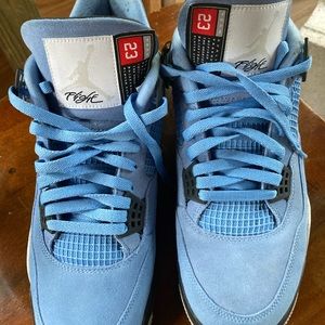 For sale! Jordan 4 Retro University!